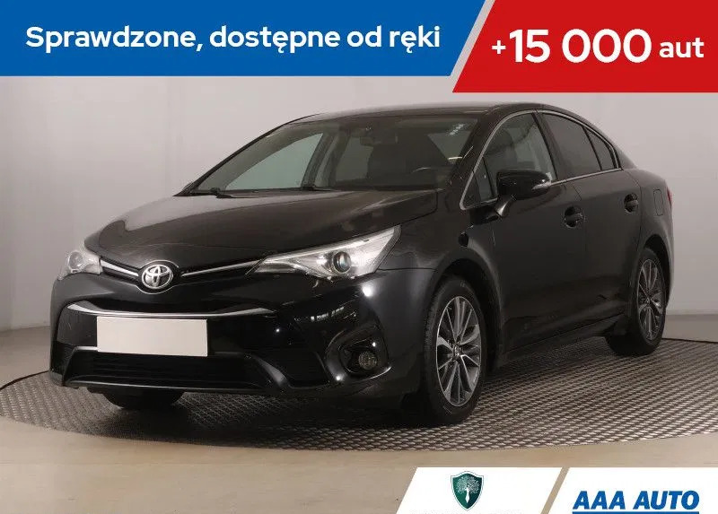 toyota Toyota Avensis cena 53000 przebieg: 153845, rok produkcji 2015 z Zgierz